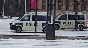 Poliisi siirsi Helsinki ilman natseja-mielenosoituksen Taivallahden aukiolle